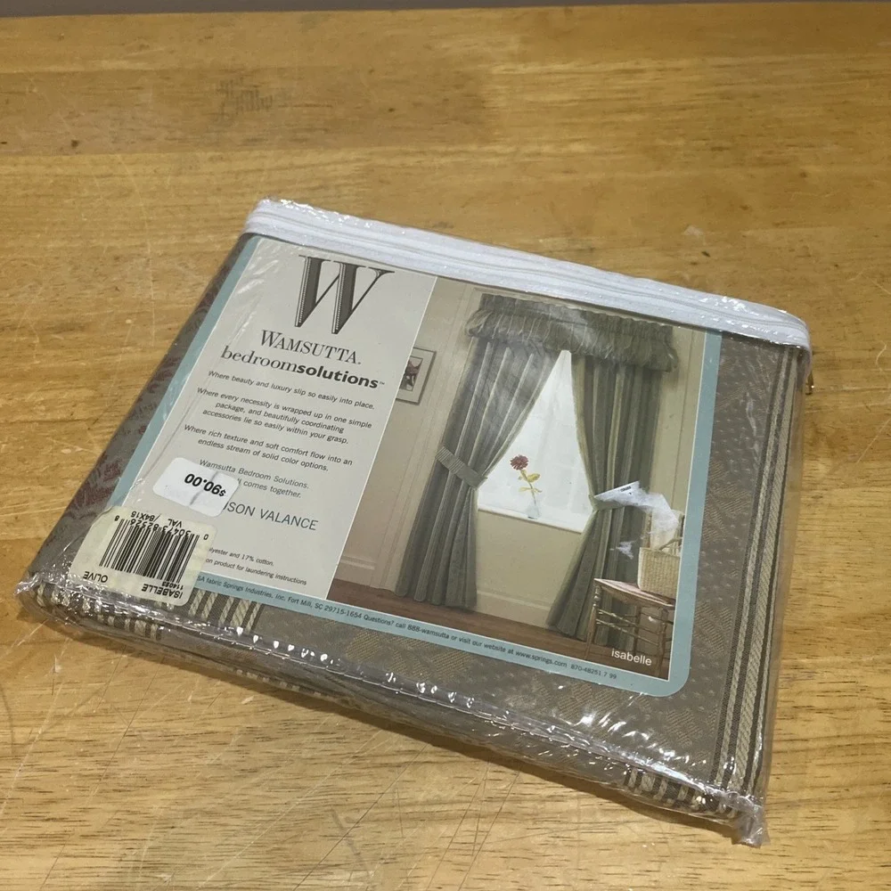 Wamsutta blouson valance